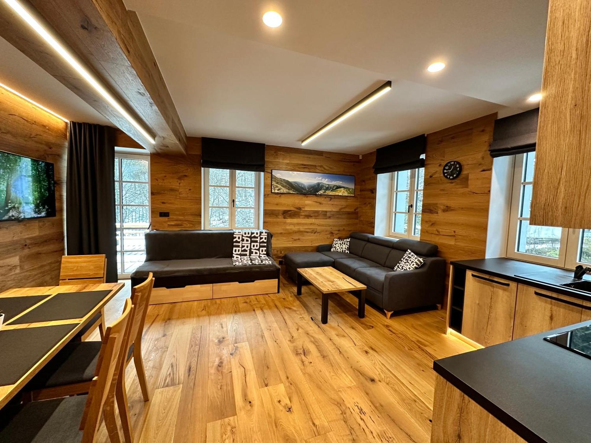 Apartmany Barth Holiday - Rezidence Maj Pec pod Snezkou Εξωτερικό φωτογραφία