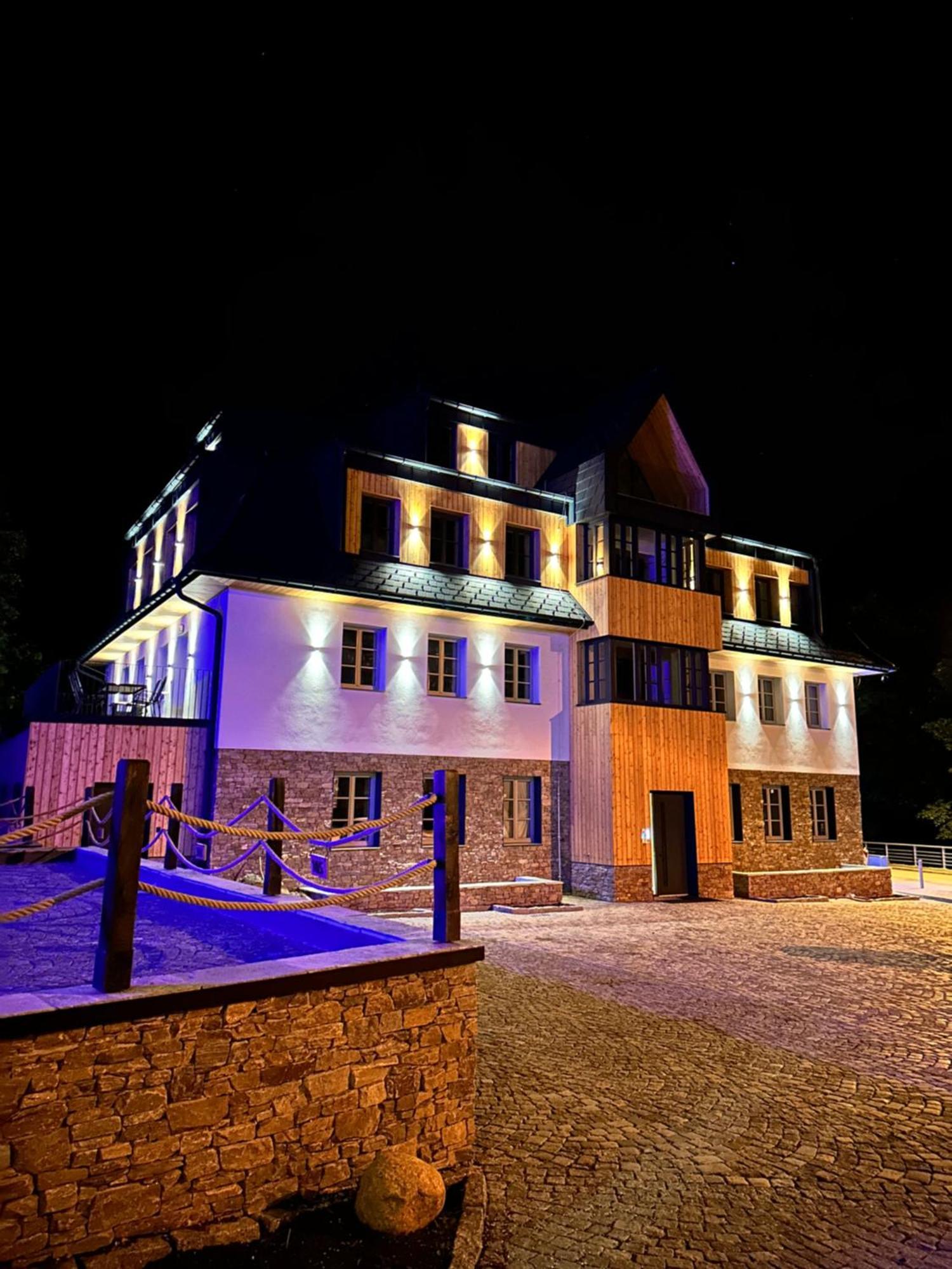 Apartmany Barth Holiday - Rezidence Maj Pec pod Snezkou Εξωτερικό φωτογραφία
