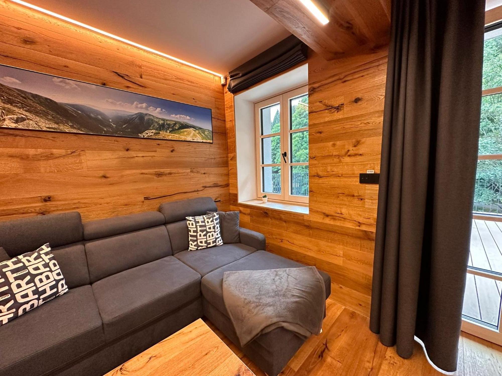 Apartmany Barth Holiday - Rezidence Maj Pec pod Snezkou Εξωτερικό φωτογραφία